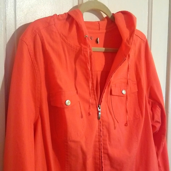 Weekend Getaway Hooded Jacket - Picture 2 of 8